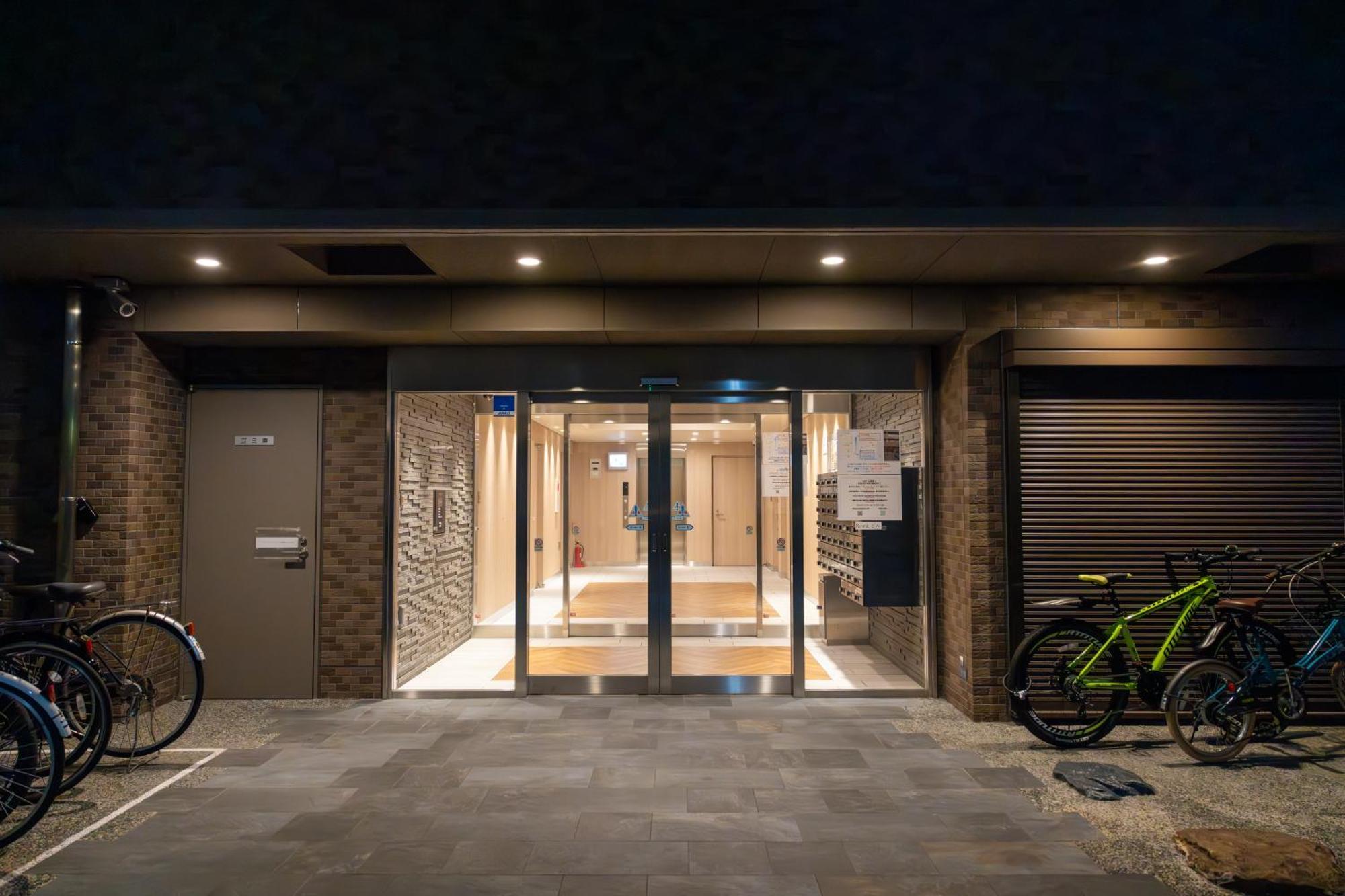 Ferienwohnung Rewit Building Ōsaka Exterior foto